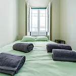 Apartament Cozy In Bica Lizbona