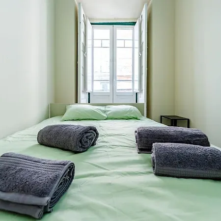 Apartamento Cozy In Bica Lisboa